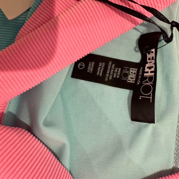 Beach riot nwt pink and blue turquoise - Picture 2 of 3